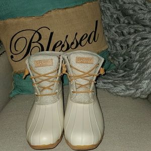 Sperry Boots